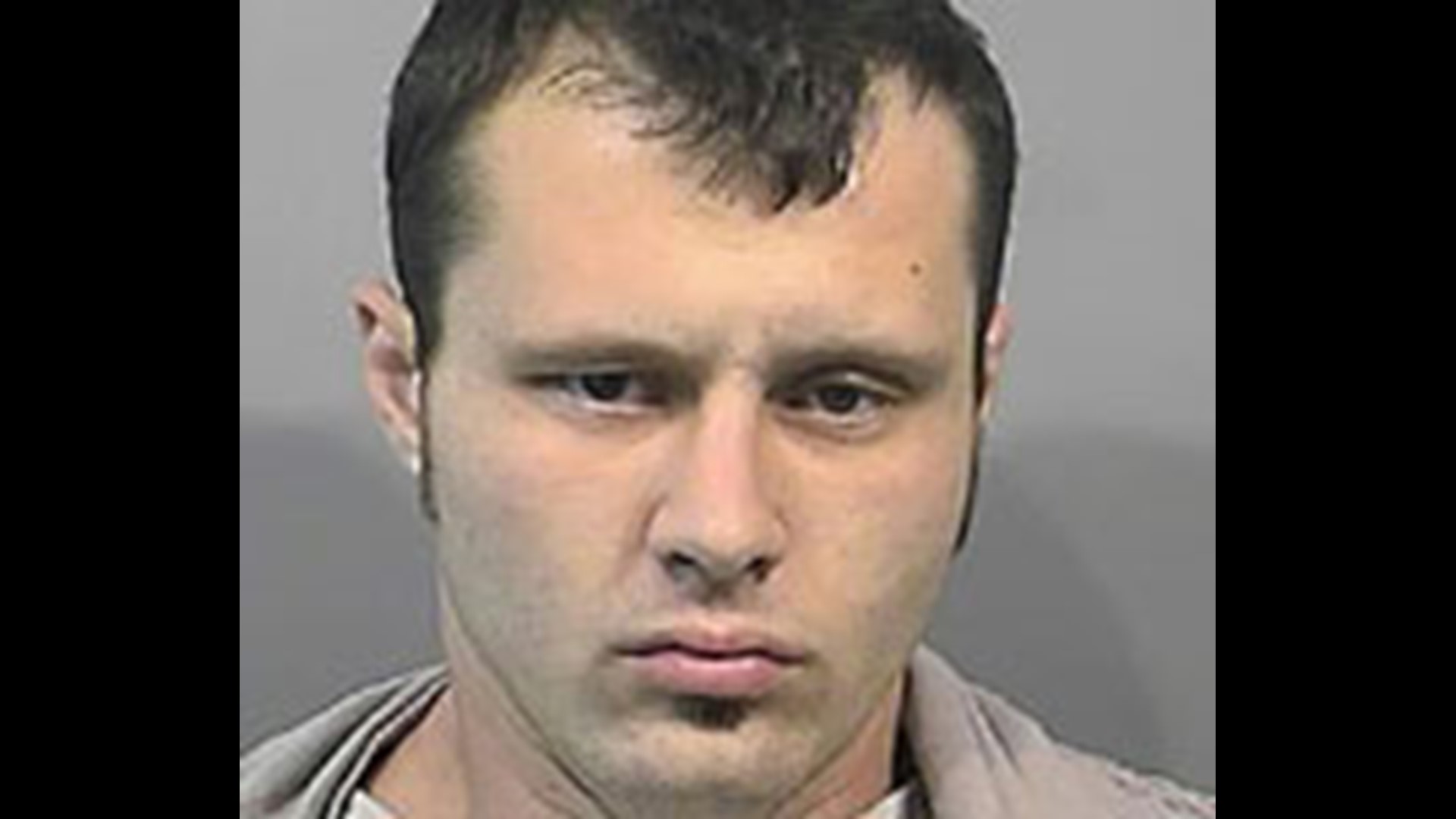 Johnson Co. police seek escaped hospital inmate