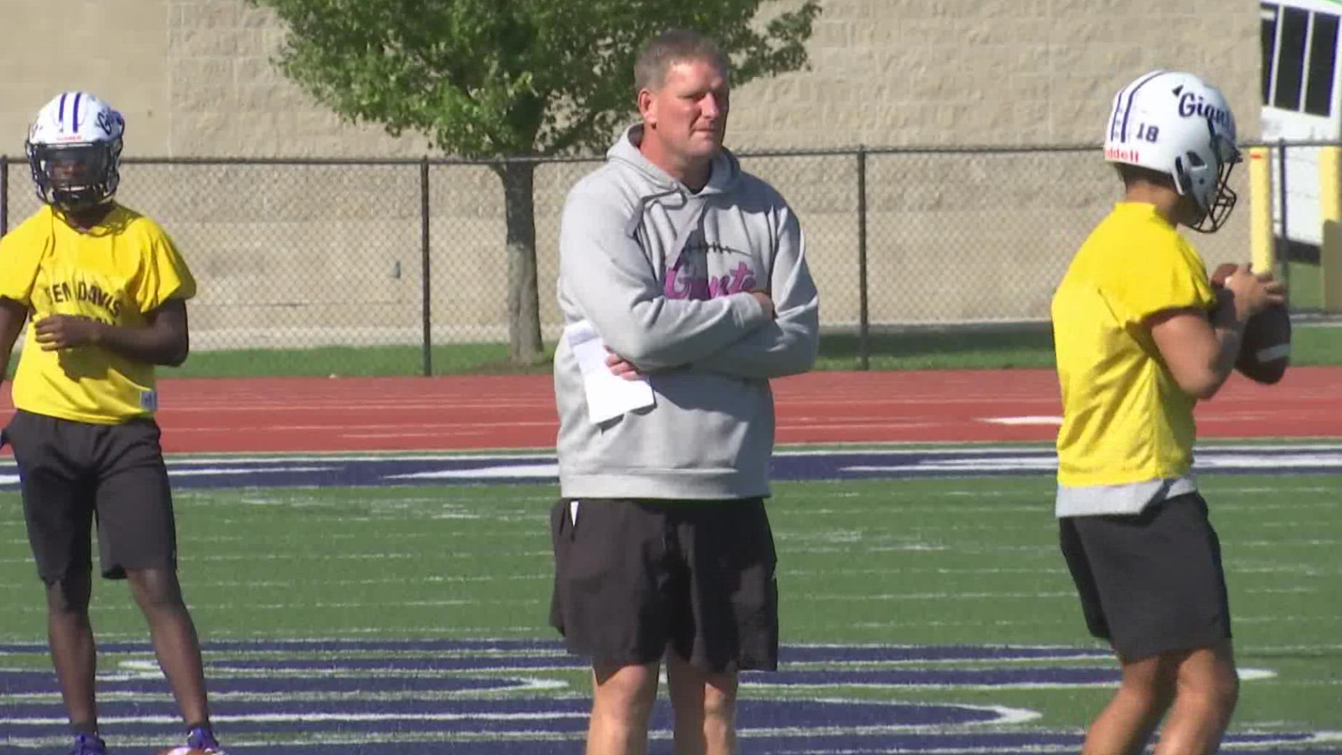 Ben Davis has a bye this week, but Taylor Tannebaum is giving us an inside look at the family feeling surrounding the Giants program.