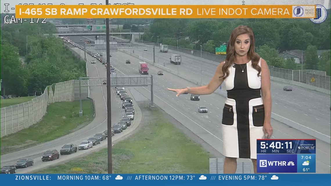 Crash on Crawfordsville Rd ramp closes one lane