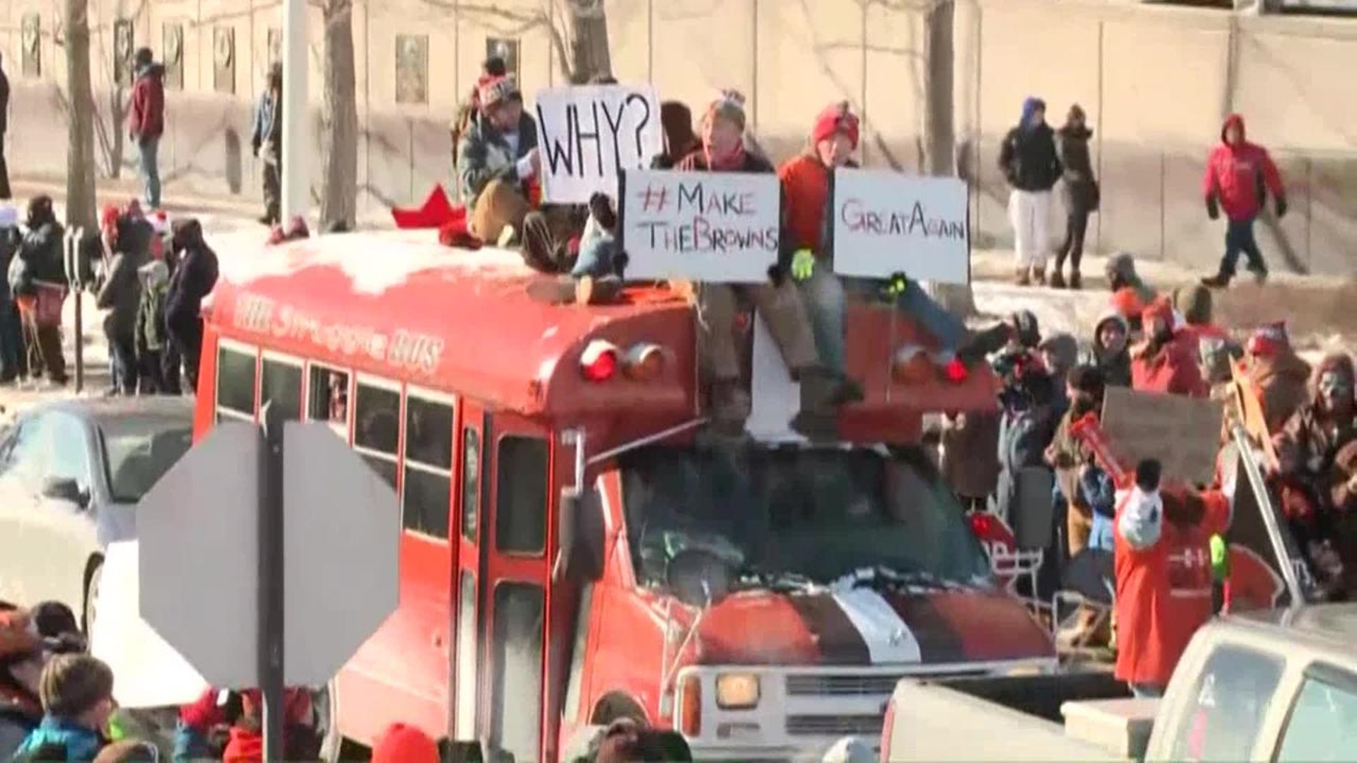 Cleveland Browns Fans Celebrating 0-16 Season with Parade