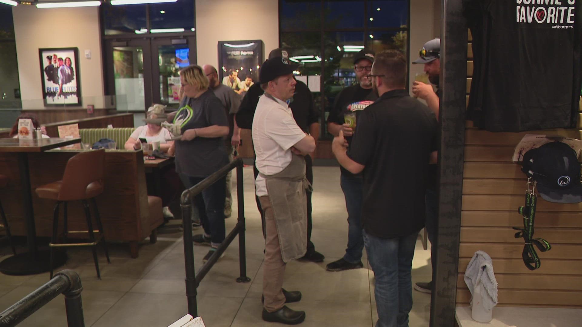 Celebrity chef Paul Wahlberg hosted a dinner Thursday to help with the fundraising efforts.
