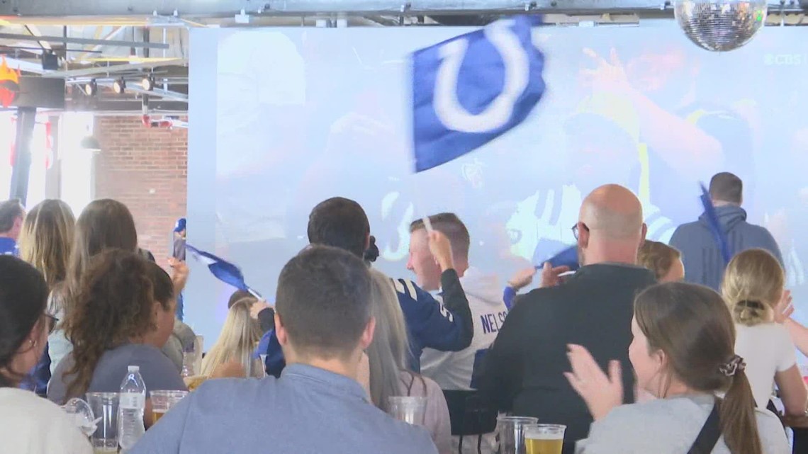 Colts fans pack Sunday game watch party