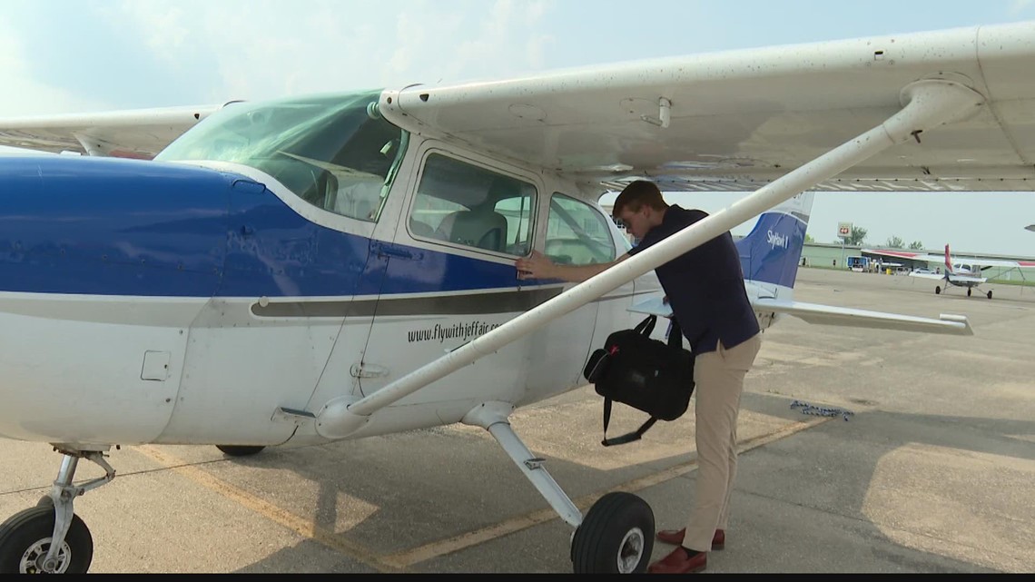 Greenwood flight school working to ease pilot shortage