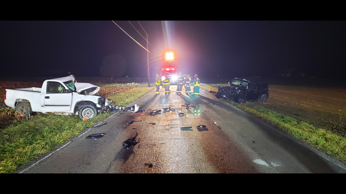 Bargersville man killed in overnight crash