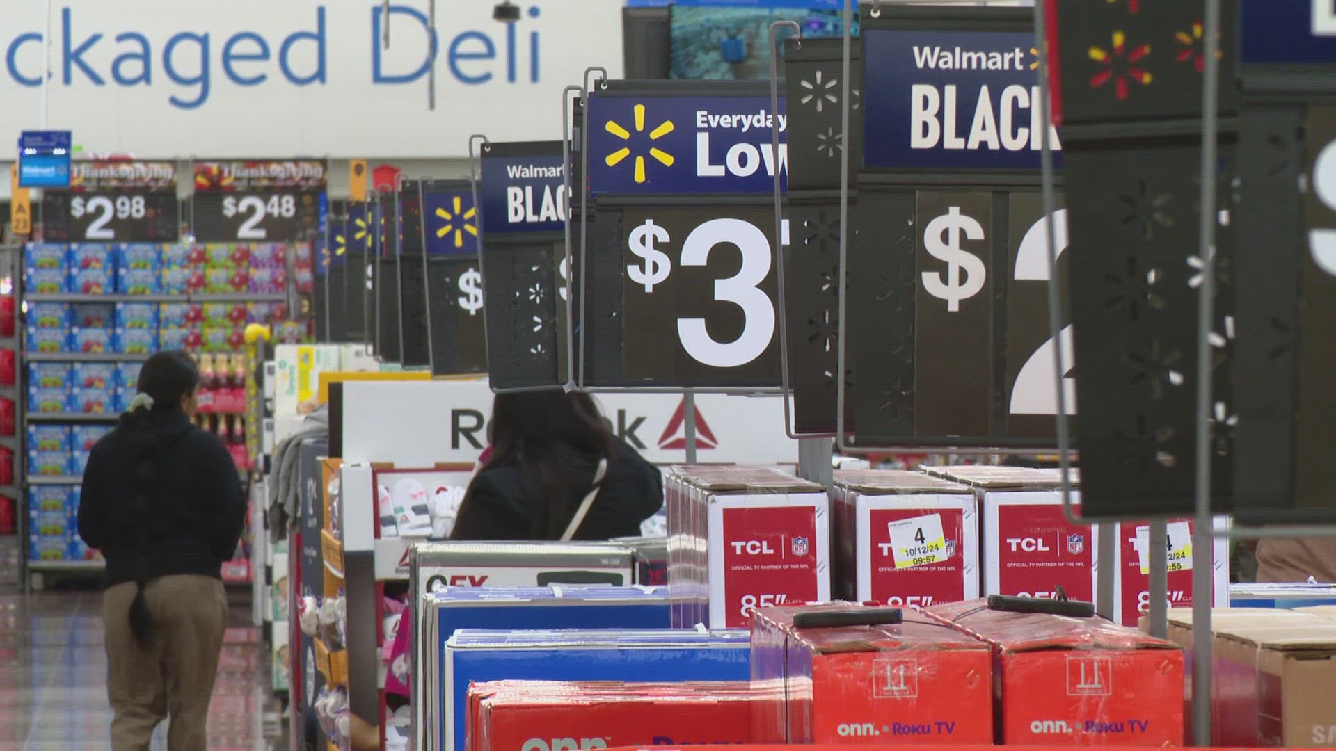 13News reporter Karen Campbell talks with an Indianapolis woman who had her wallet stolen at a Walmart on 86th Street.