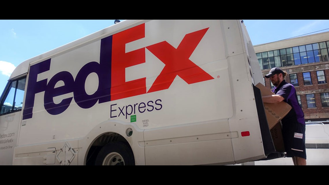 can you ship a dog through fedex