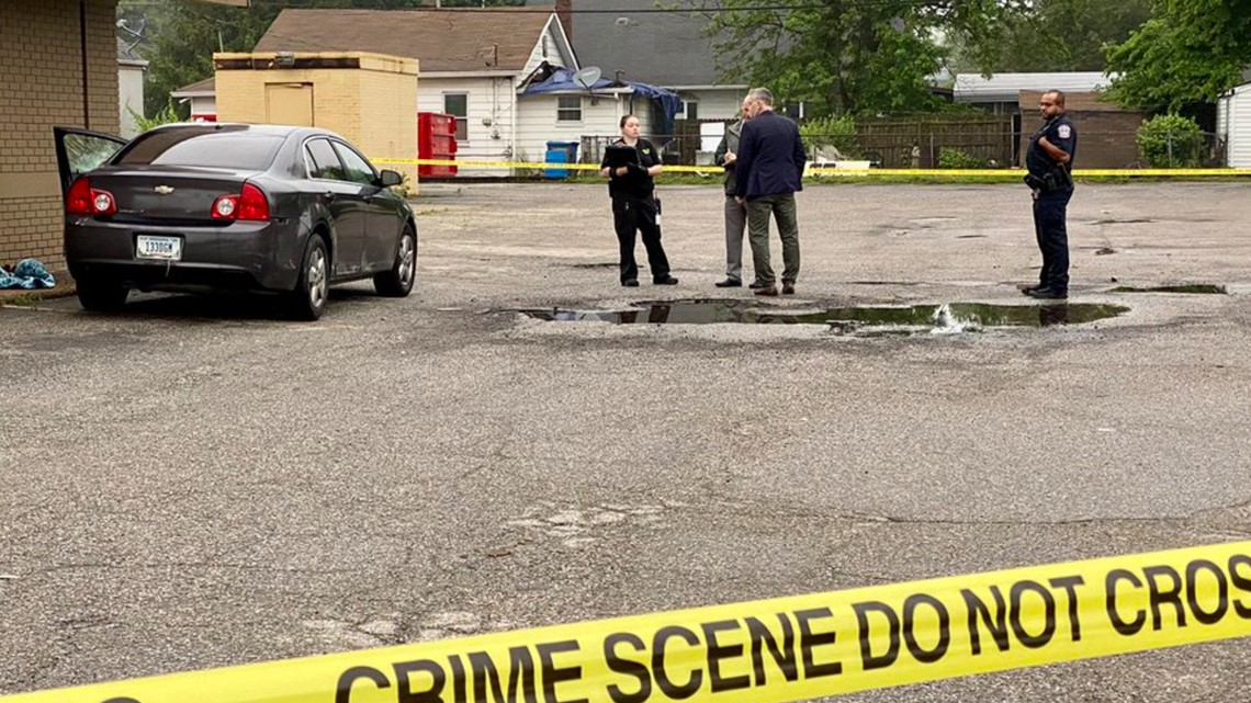 Homicide man found shot inside car parked on W. Washington St. | wthr.com