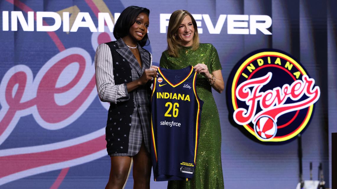 Indiana Fever select Raven Johnson in first round of WNBA draft