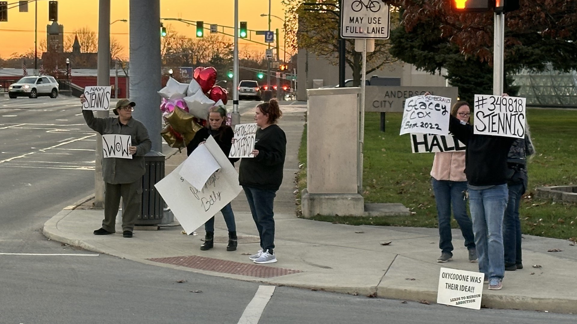People gather to raise awareness after Madison County Jail death | wthr.com