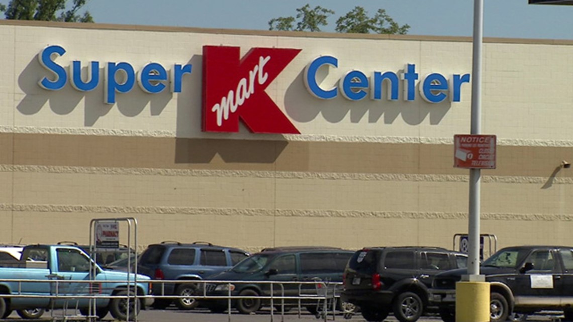Kmart manager gives emotional announcement of store
