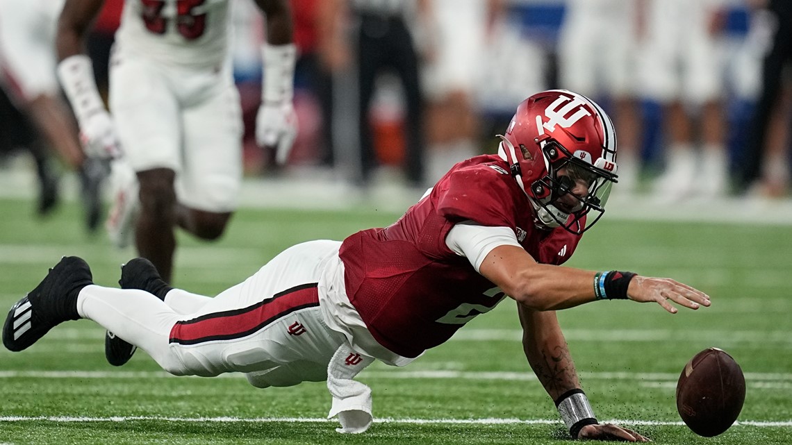 Indiana vs. Louisville Football - Lucas Oil Stadium