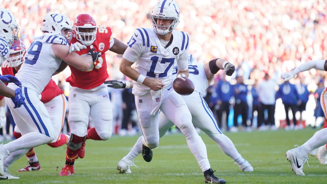 Jacksonville follows interception of Jones' first pass of game with touchdown, leads Indy 7-0 | Live Game Blog