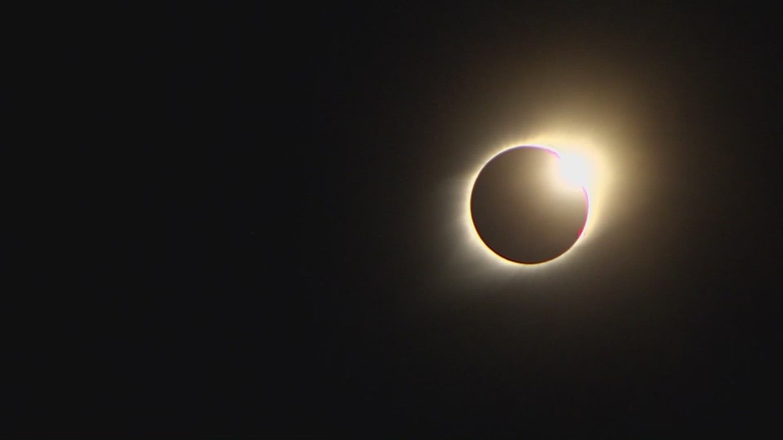 When will the solar eclipse be visible in Memphis?