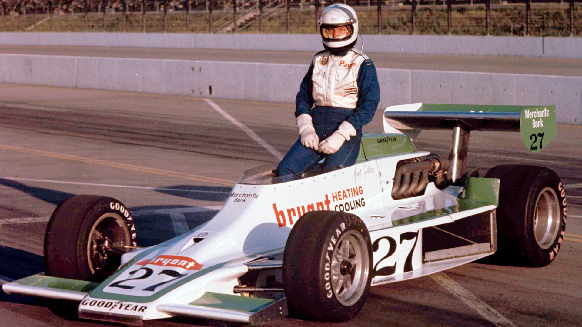 Nascar Hall Of Fame To Honor Janet Guthrie 