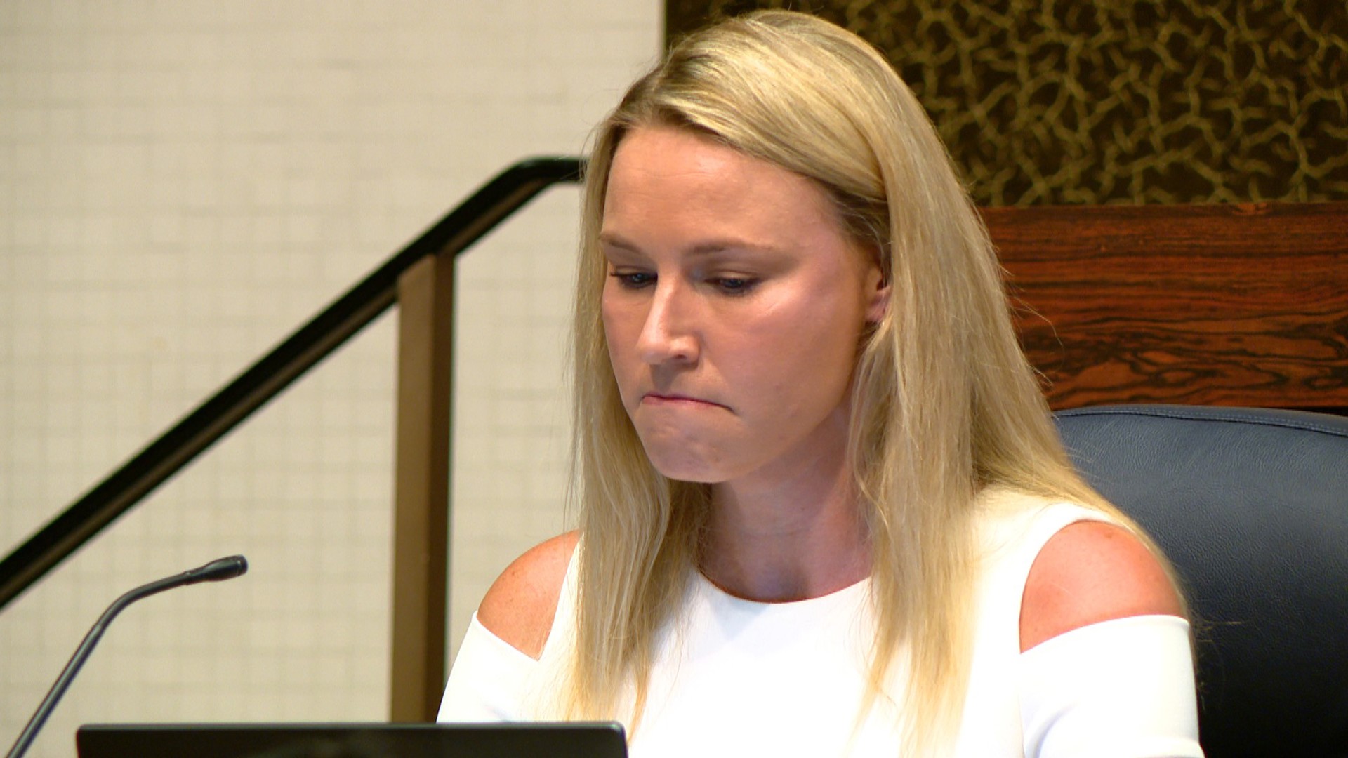 Carlino was voted out by her fellow members of the caucus. 