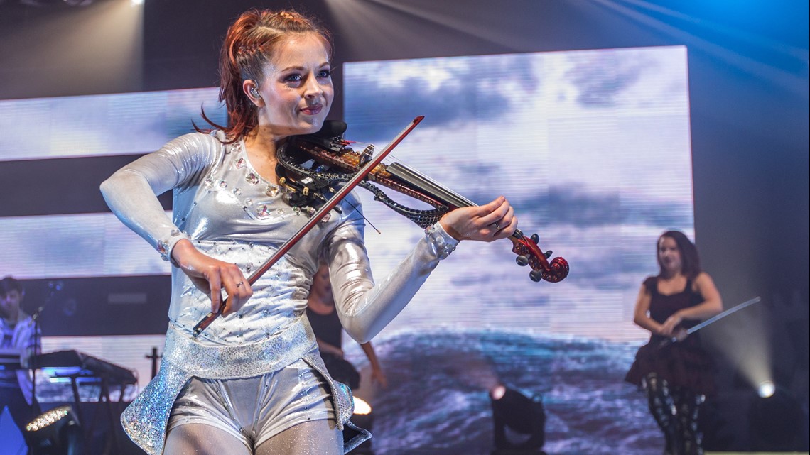 Lindsey Stirling performing holiday show in Brown County