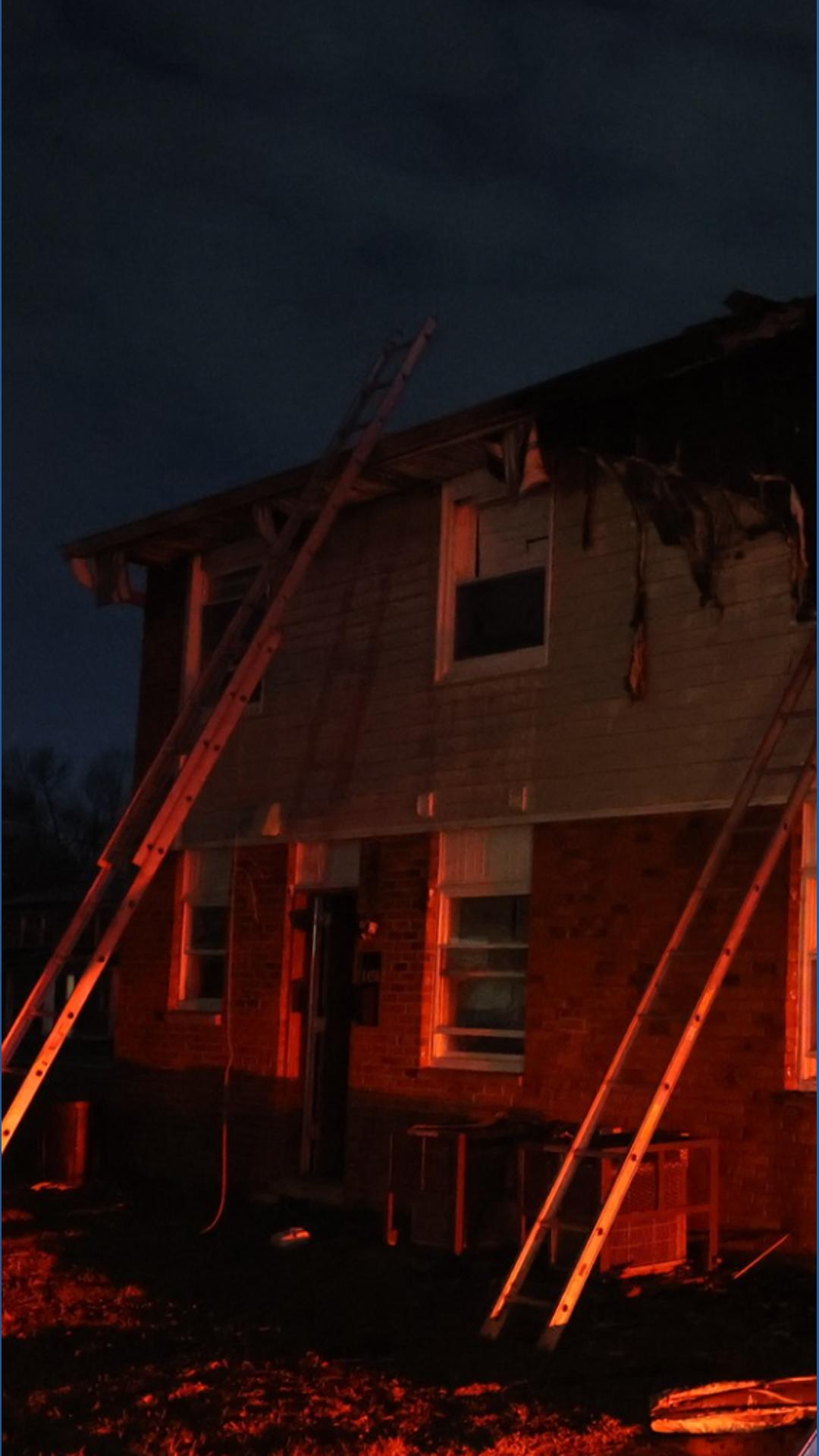 IFD: 1 detained after fire at south Indianapolis apartment complex ...