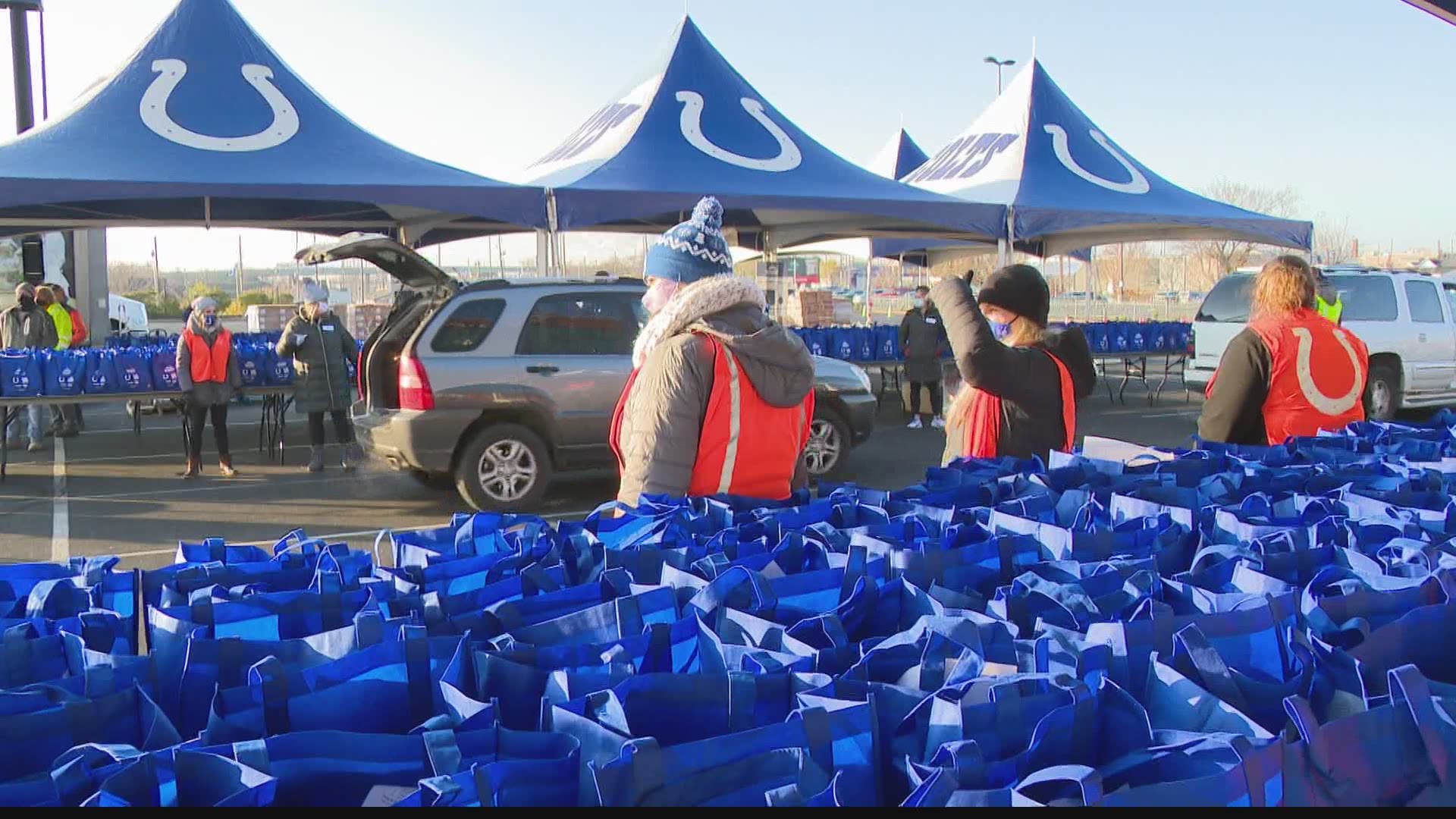 COLTS, MEIJER AND TEAM PENSKE PROVIDE SPECIAL HOLIDAY SHOPPING TRIP FOR  UNDERSERVED YOUTH