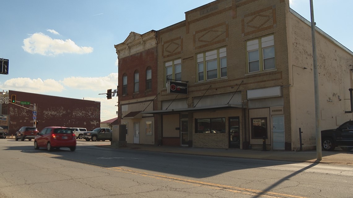 Lebanon bar opener ready to reopen after crash - Vimarsana News