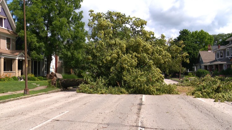 Cleanup, power restoration continues in Indianapolis after severe weather
