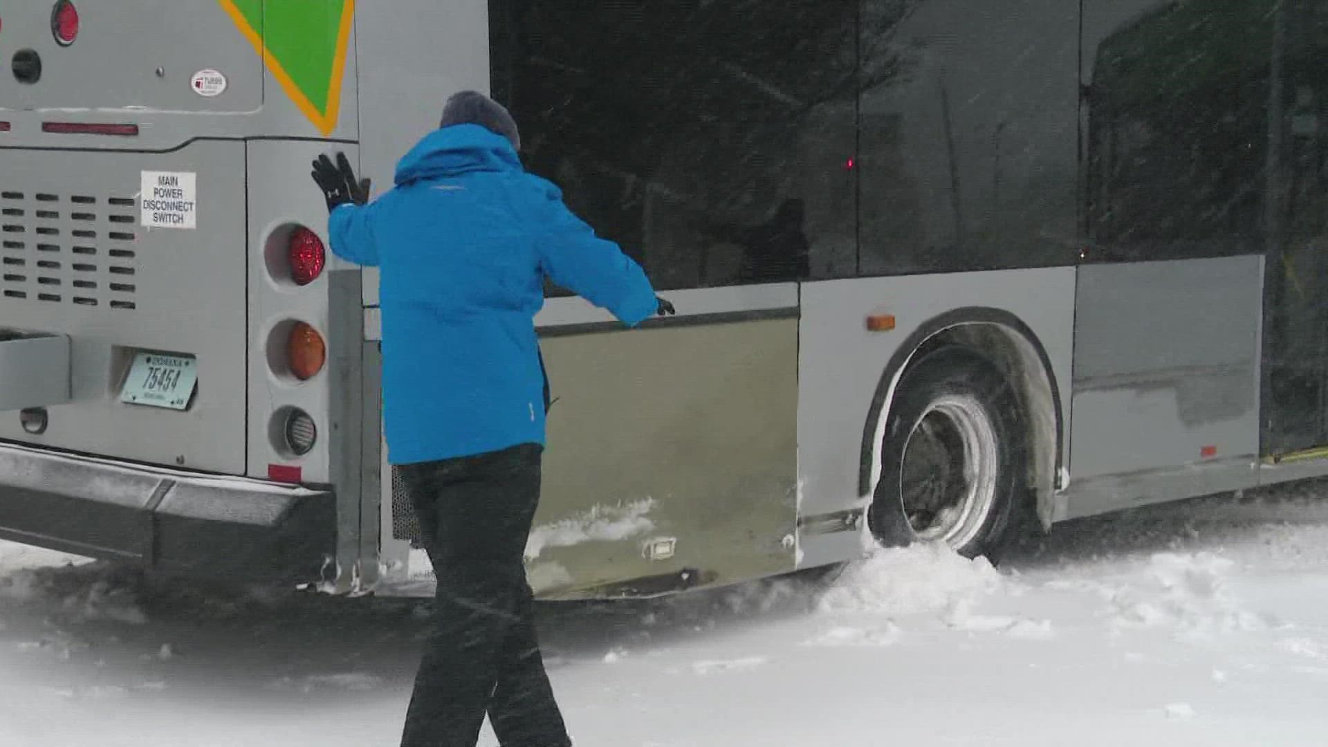 WTHR weatherman Sean Ash helped out a stuck IndyGo bus, stranded during the winter snow storm!