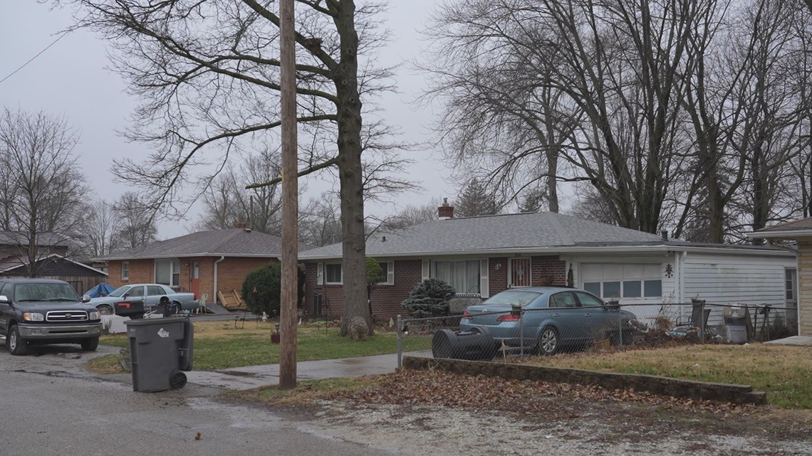 Warrant leads investigators to guns, drugs at Indy home - Vimarsana News