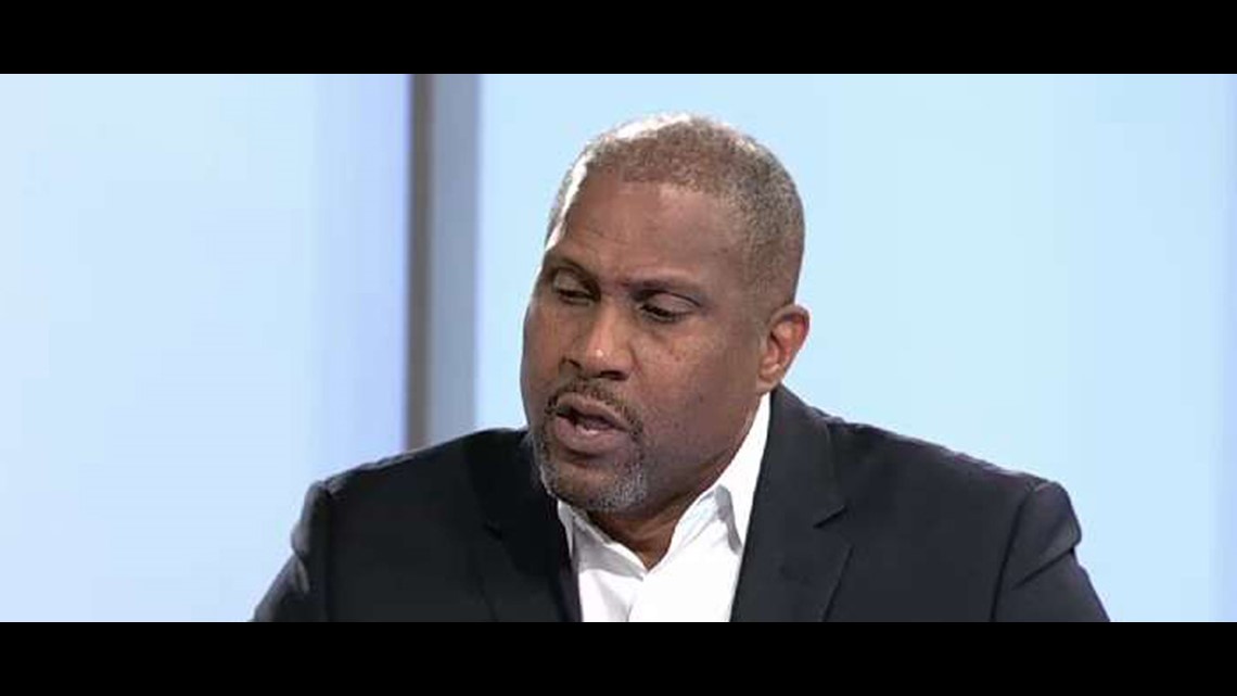 Talk Show Host Tavis Smiley Intends To Fight Sexual Misconduct Allegations Pbs Suspension 