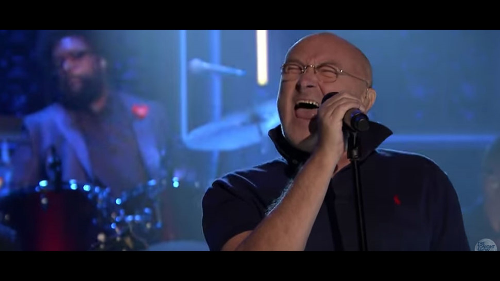 WATCH Phil Collins throws it back with 'In the Air Tonight' performance on Tonight Show WATCH Phil Collins throws it back with 'In the Air Tonight' performance on Tonight Show