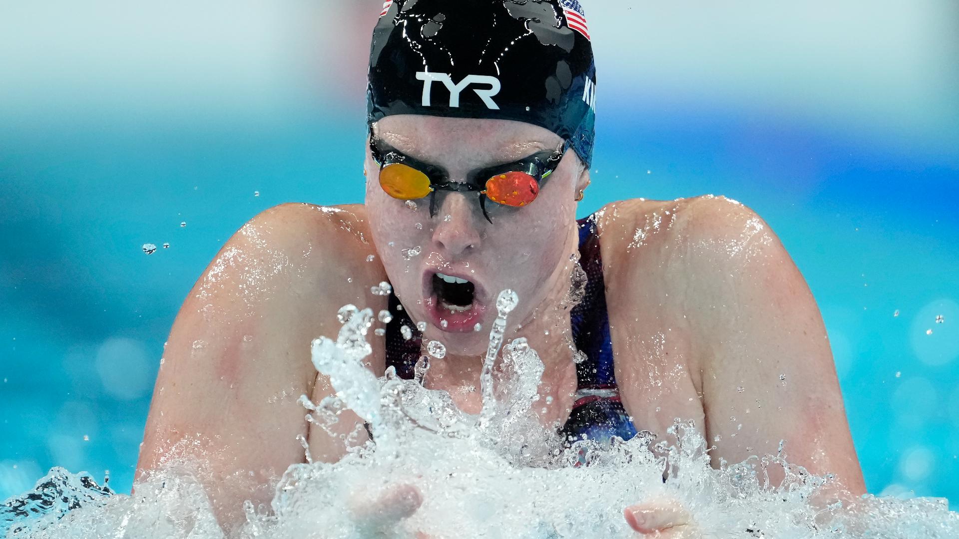 Evansville native and IU grad Lilly King missed the medal podium by .01 in the 100-meter breaststroke Monday.