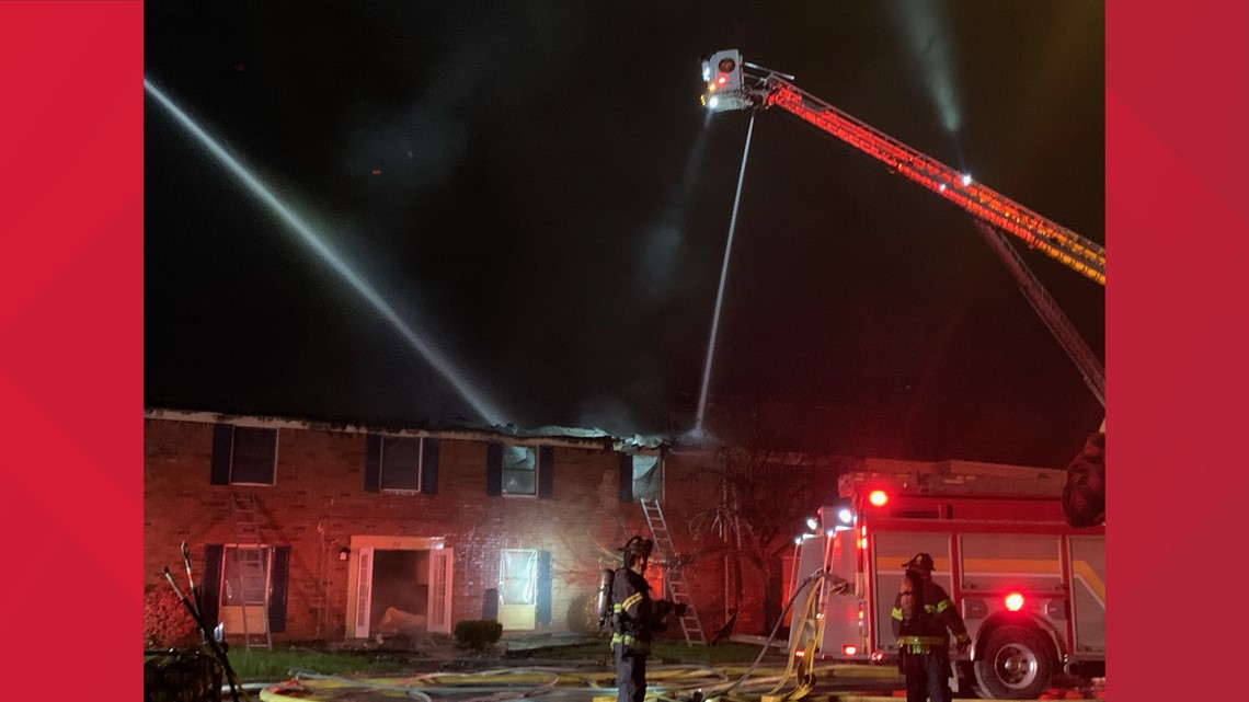 Indianapolis apartment complex goes up in flames - Vimarsana News