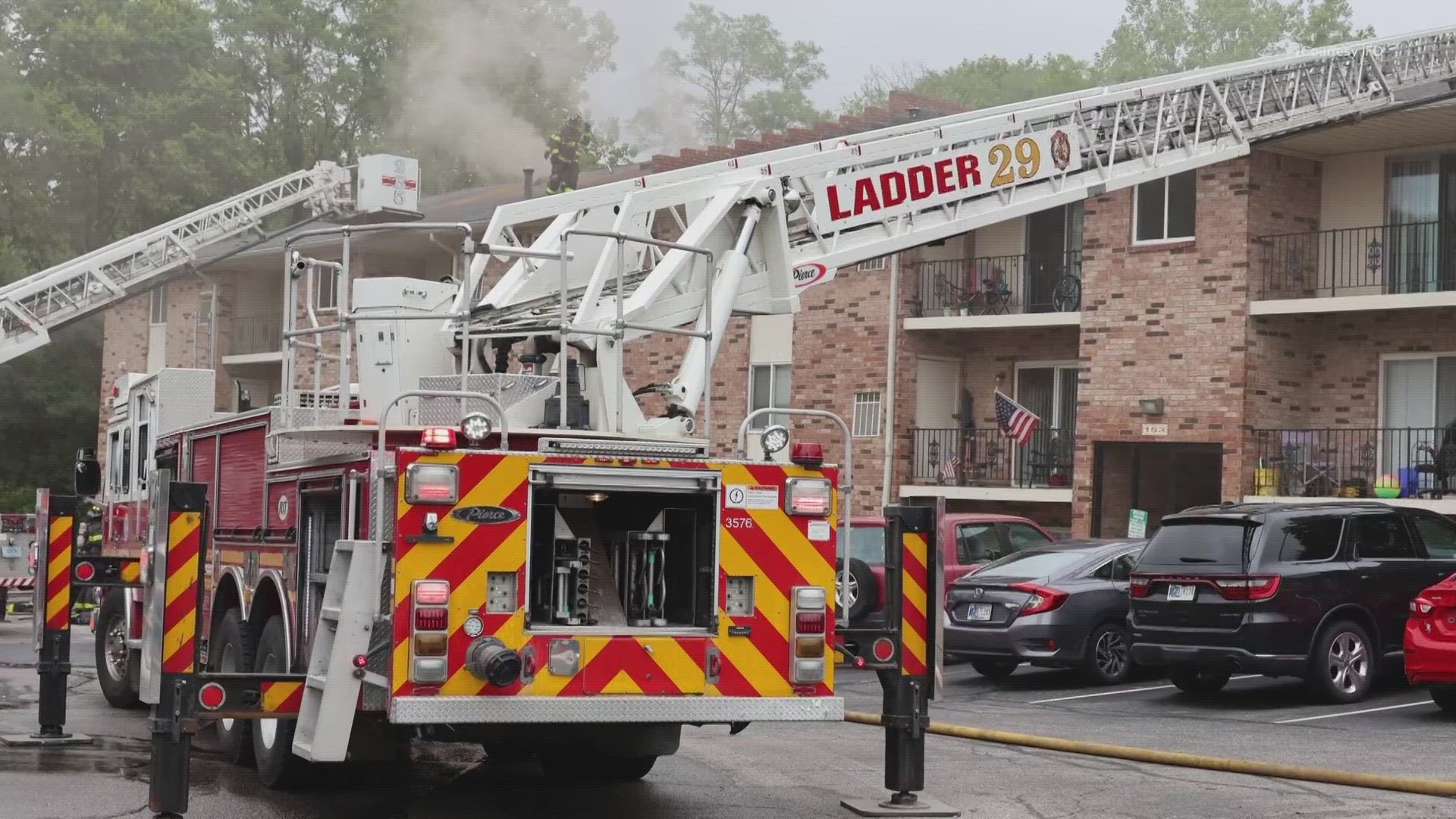 10 Displaced By Beech Grove Apartment Fire | Wthr.com