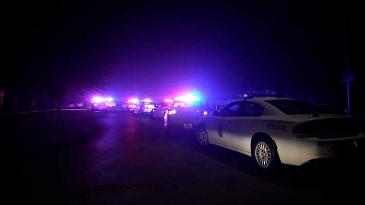 IMPD investigating 2 people shot on east side of Indianapolis early Saturday morning