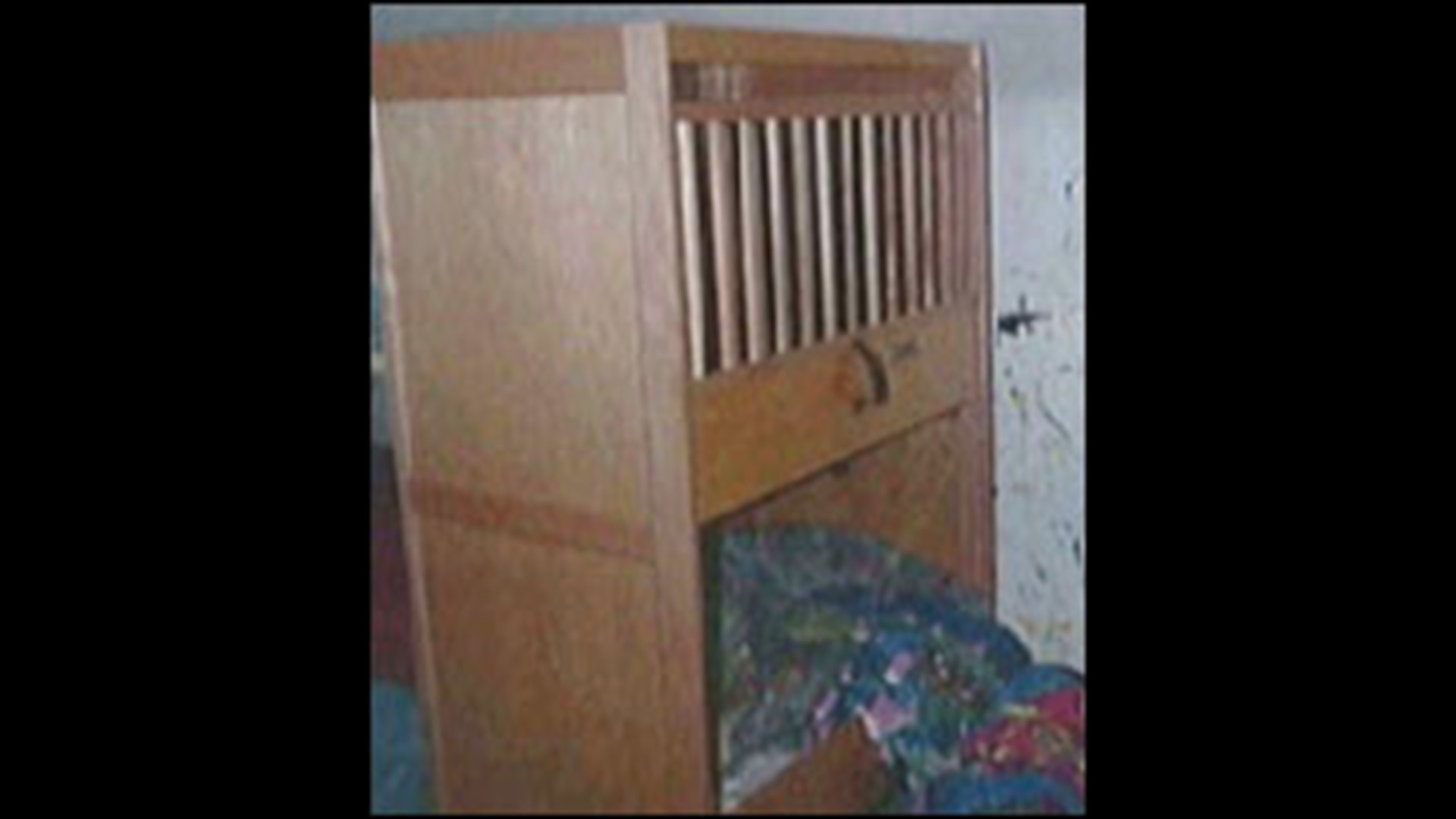 Collapsed bunk bed had weight limit