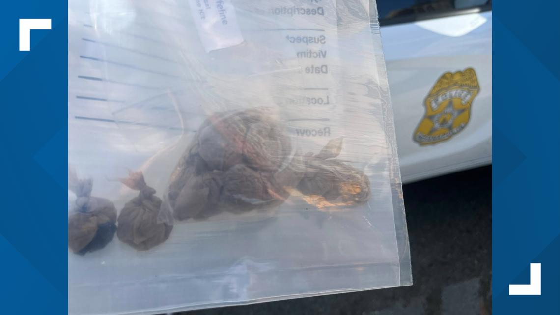 IMPD arrests 4 people for narcotics-related crimes, 2 on warrants in downtown Indianapolis