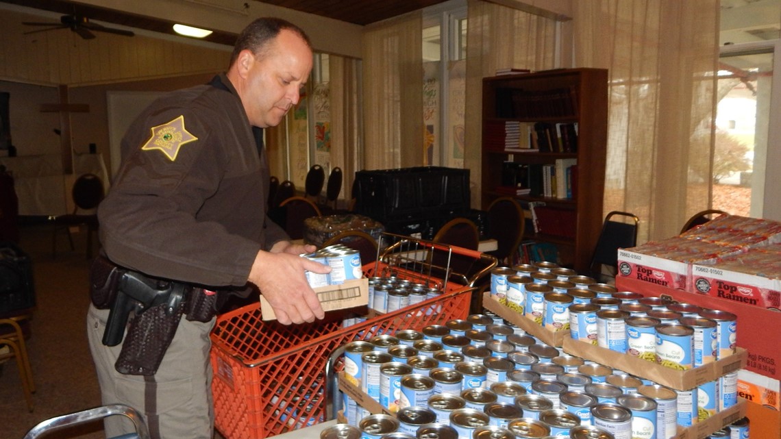 Bartholomew Co. sheriff collecting canned goods for those in need