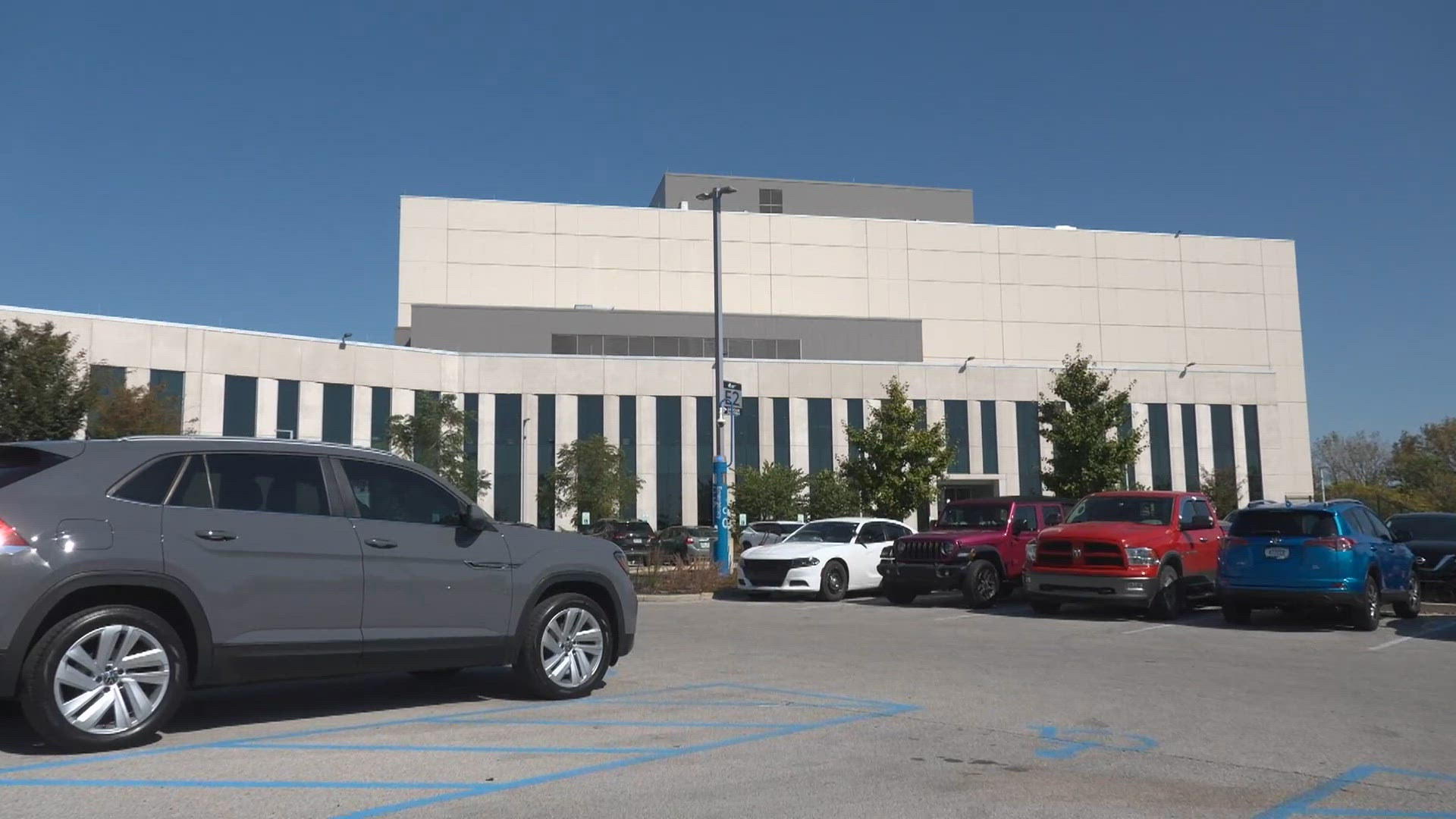 5 charged in alleged scheme to smuggle drugs into Marion County Jail ...