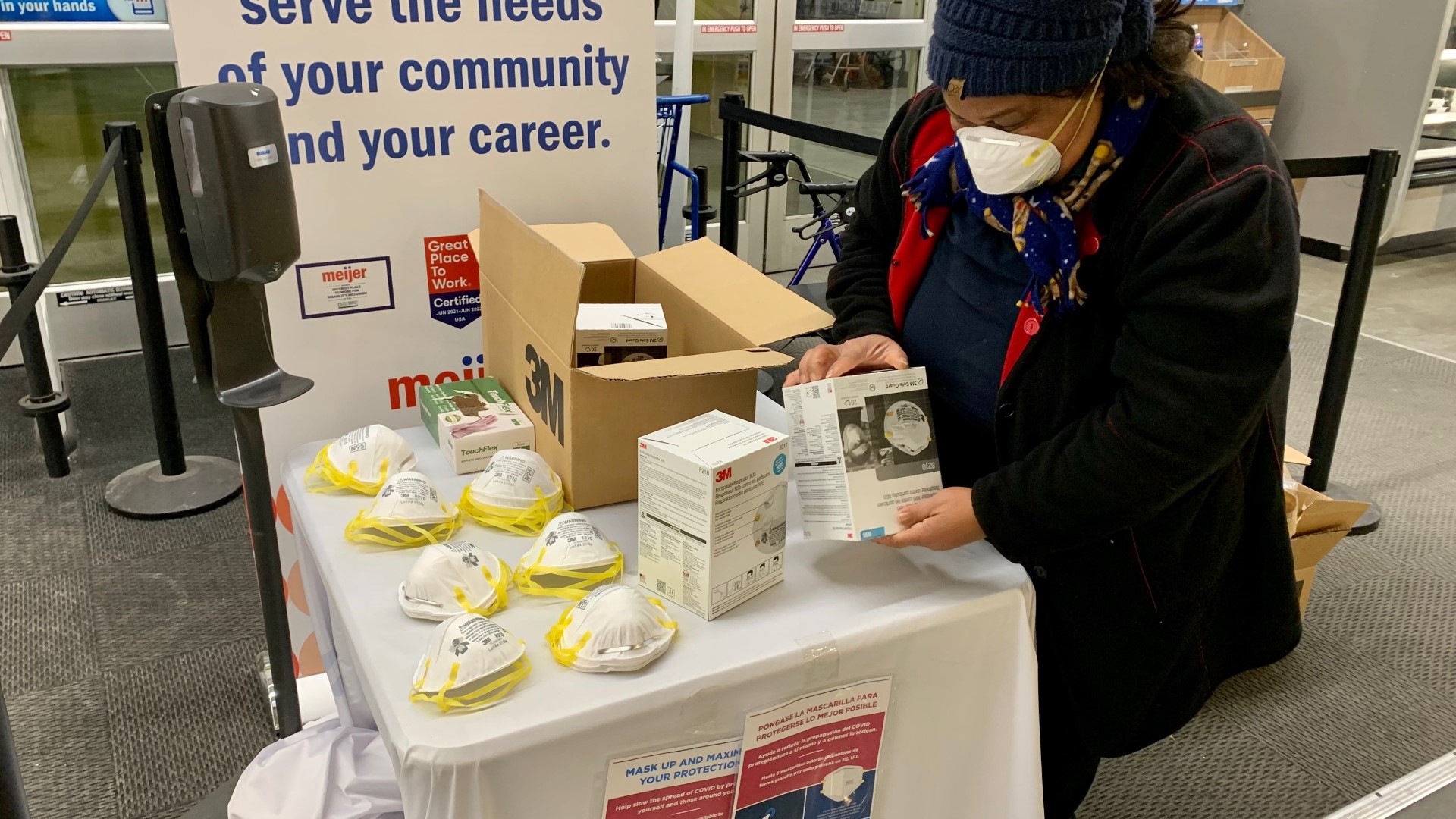 Free N95 mask distribution underway in central Indiana