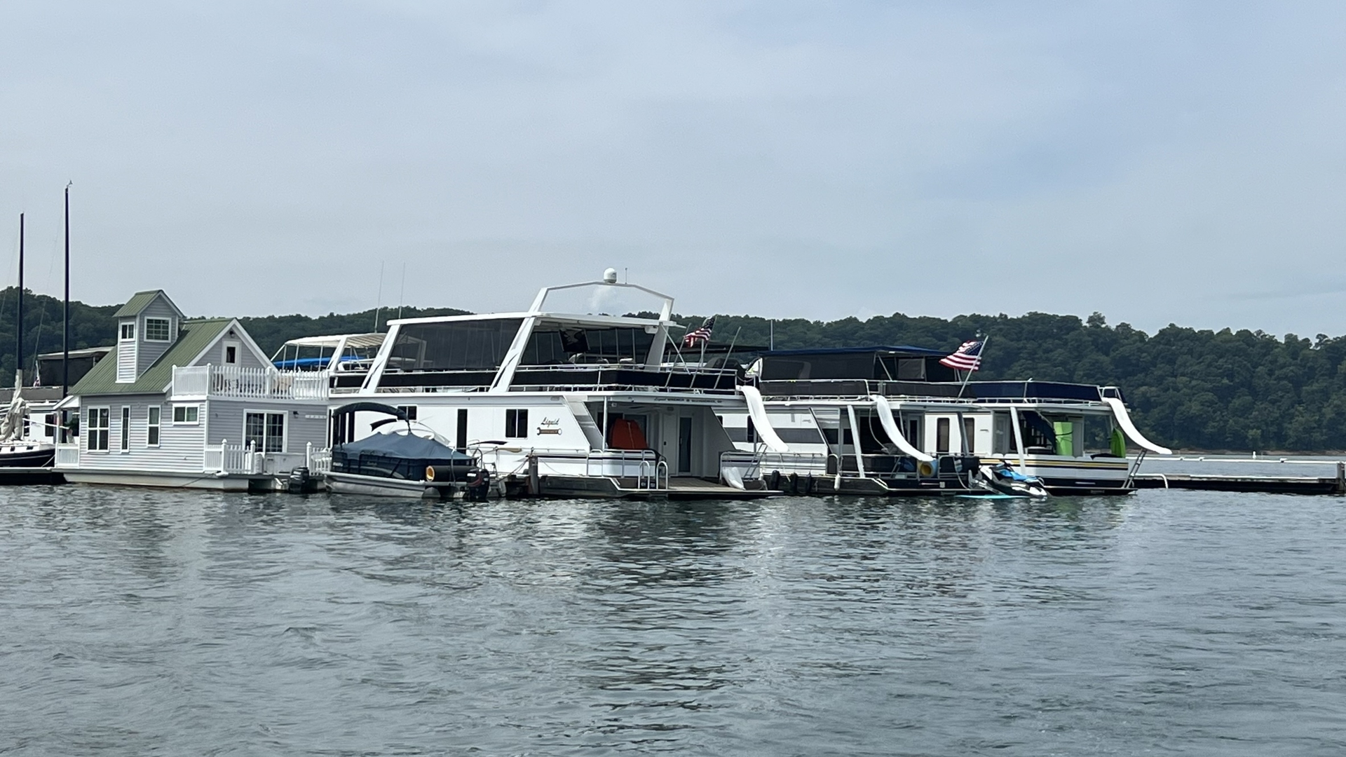 Spanning parts of five counties and at 101 miles long, Lake Cumberland is one of Kentucky’s biggest economic and tourist drivers.