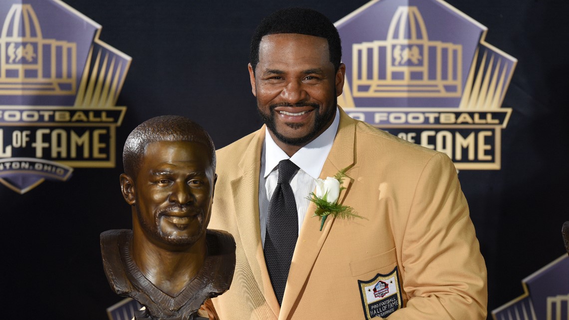Jerome Bettis back on campus to finish Notre Dame degree