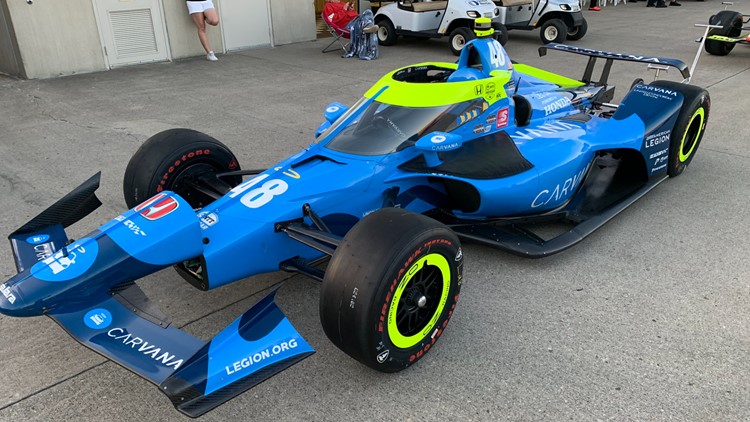 2022 Pre-Race Live Blog: Things are getting busy in the garages