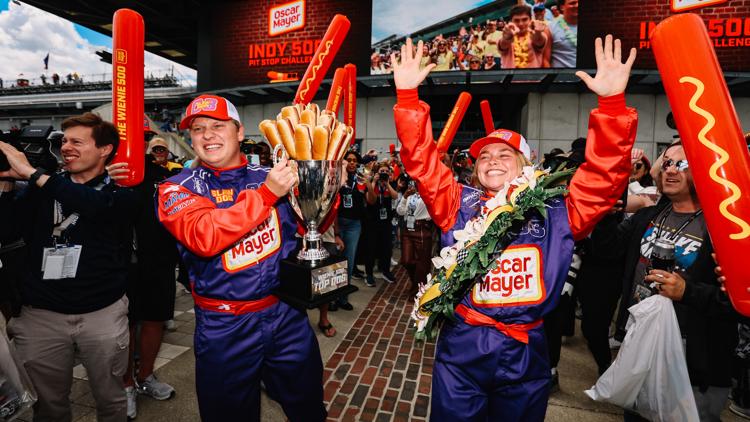 Kennesaw State grad helps 'Slaw Dog' race to victory in Oscar Mayer’s Wienie 500