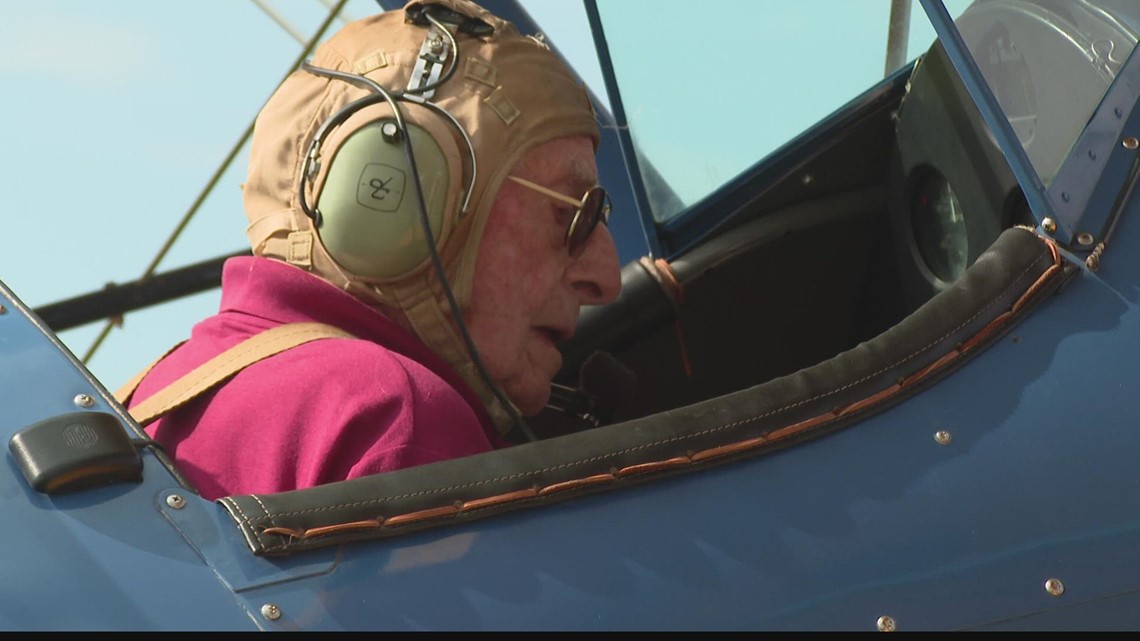 99-year-old veteran takes to the sky