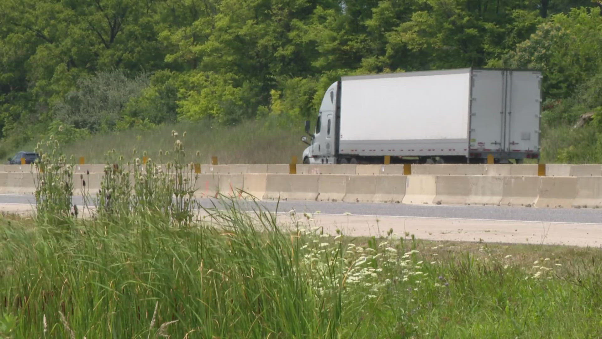 Drivers using I-70, passing through the 95-and 105-mile markers in Hancock County will be subject to speeding enforcement cameras in the construction zone.