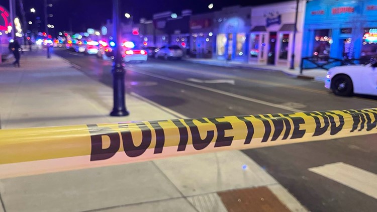 1 killed, 5 wounded in shooting in Broad Ripple bar