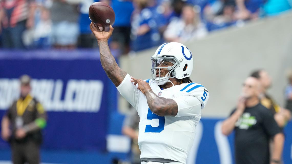 Which Colts starters will play in the preseason finale against the Eagles?