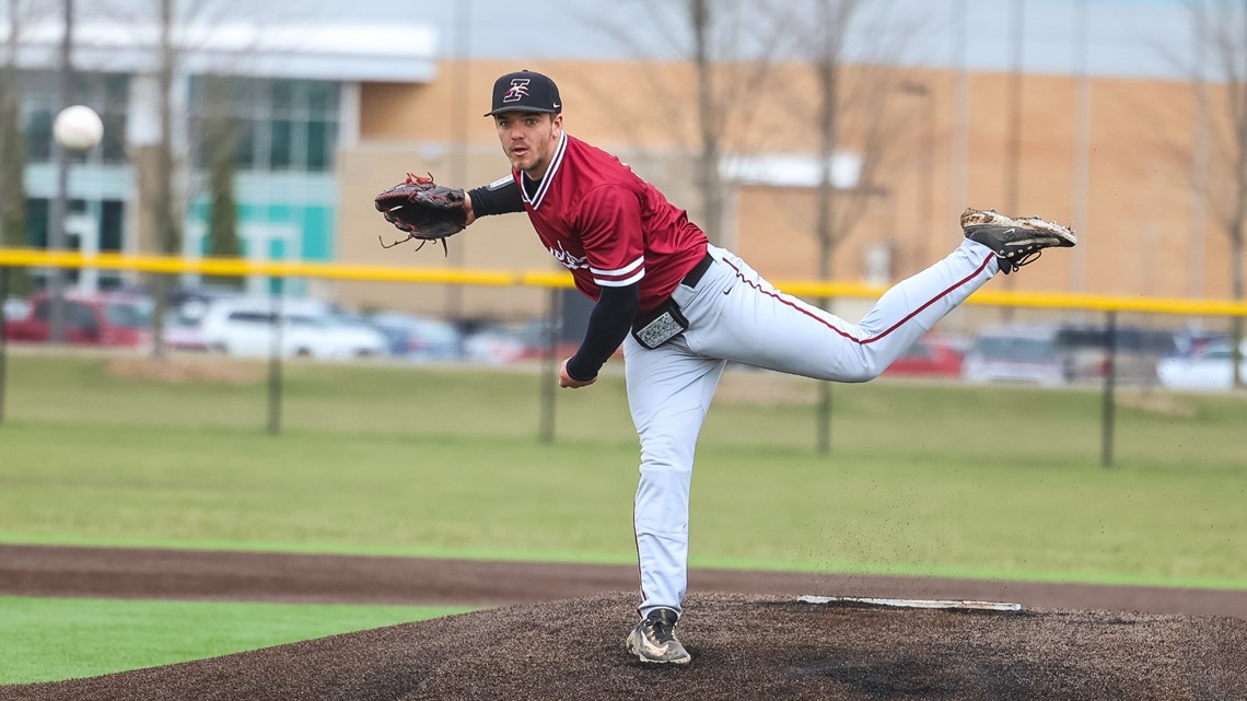 White Sox starter Carlos Rodón throws no-hitter against Indians Ohio &  Great Lakes News - Bally Sports