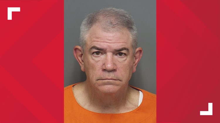 Avon chiropractor to plead guilty to 4 sexual battery counts
