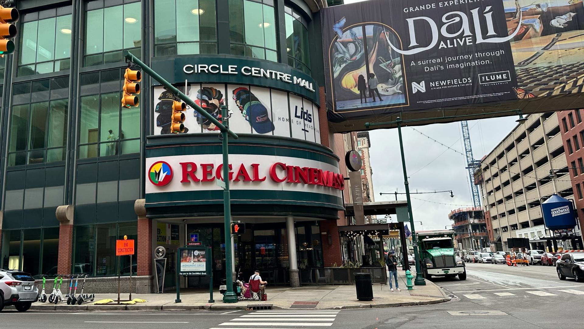 For decades, the theater was the main feature of the mall's upper floor.