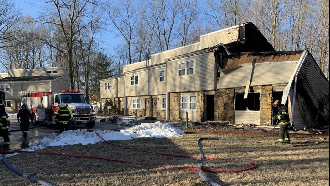 Howard County apartment destroyed in morning fire