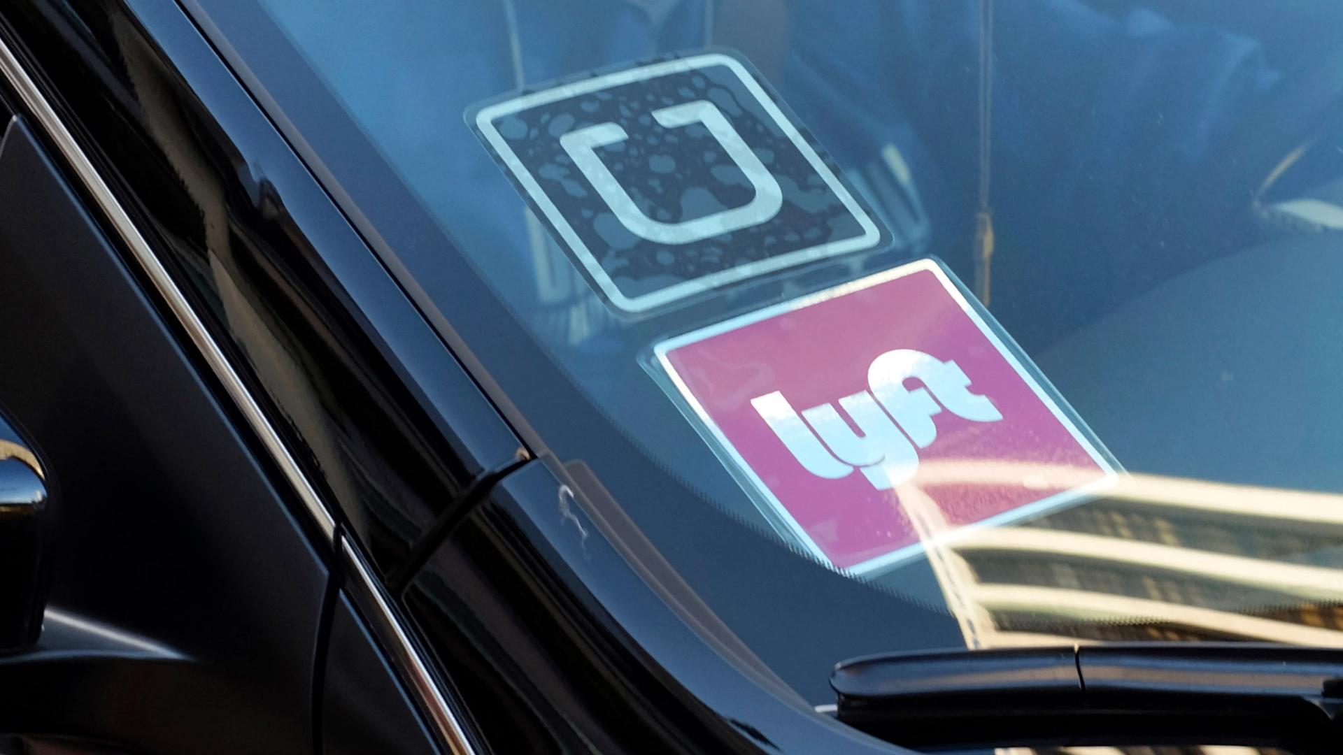 The group that led the fight for higher wages for Uber and Lyft drivers in Minneapolis is now being sued by six drivers, who accuse the leader of fraud.